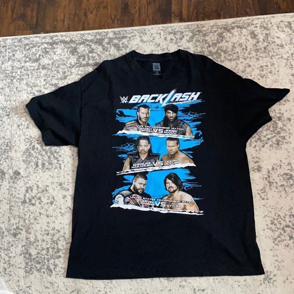 2017 WWE Backlash Chicago SmackDown Tee size XL